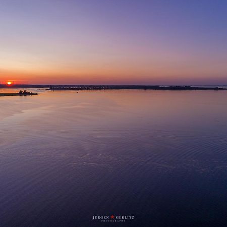 Brise- Direkt Am Wasser, Hafenblick, Fahrstuhl, Sauna, Ueberdachter Balkon Олпениц Екстериор снимка