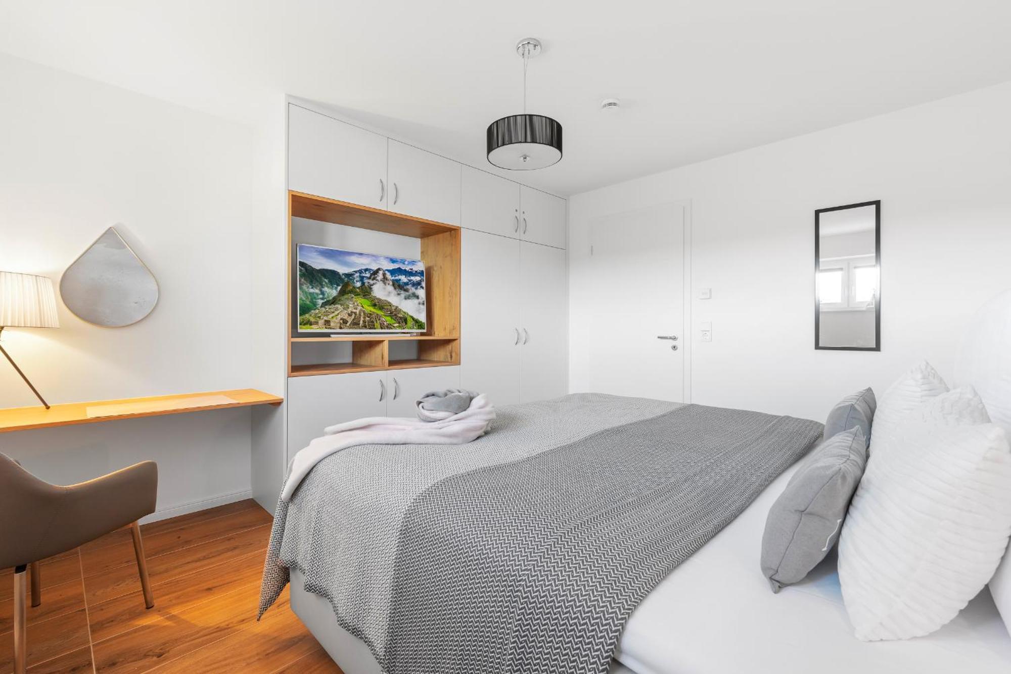 Brise- Direkt Am Wasser, Hafenblick, Fahrstuhl, Sauna, Ueberdachter Balkon Олпениц Екстериор снимка